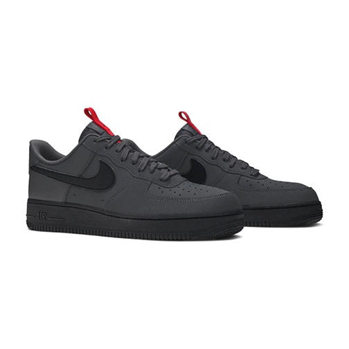 NIKE AIR FORCE